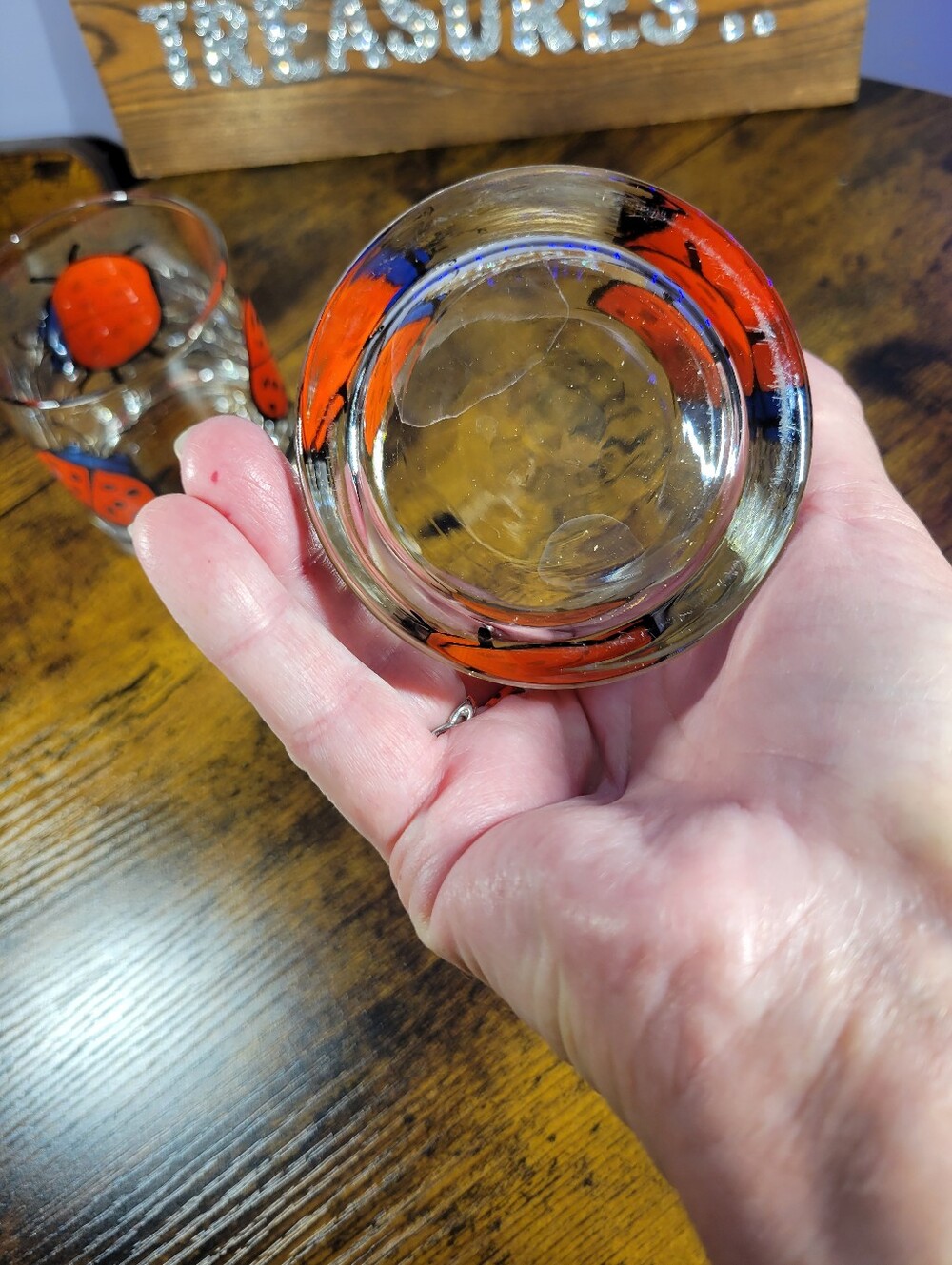 Clear Glass Tumbler lot of 2 with Red Ladybug Design - Picture 4 of 11